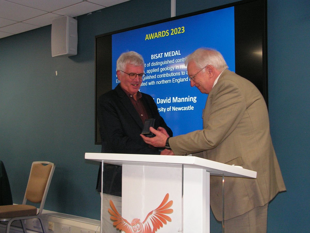 yorksgeolsoc's tweet image. Thanks to all who attended our AGM yesterday, it was brilliant to see so many people!

Thanks also to our guest speaker Dr Karen Hanghøj, and our poster presenters! 

We hope you all made it back home safely!