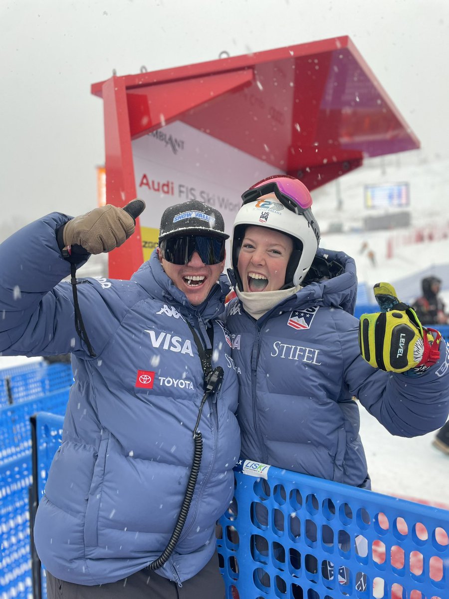 usskiteam's tweet photo. PODIUM #41 FOR @mikaelashiffrin 💥 we should probably start calling her Ms. GS, right @tedligety?

WHAT. A. MOMENT. for AJ Hurt who secured a career best (!!) 9th place ‼️

@PaulaMoltzan puts down a HUGE second run and rounds out the top-15 🔥

What a day in Tremblant 🇺🇸

#stifelusskiteam