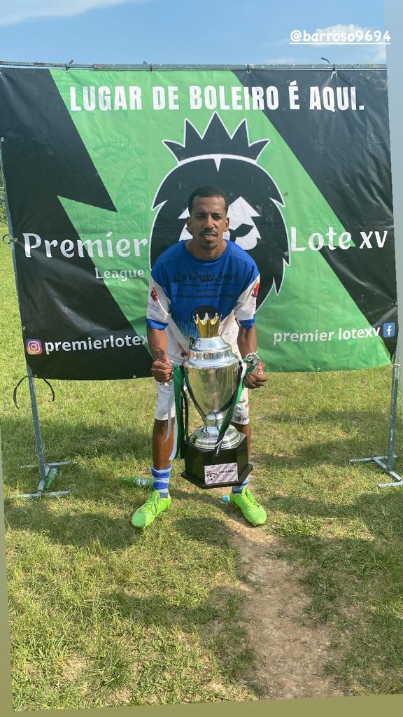 barrozo_123's tweet photo. saí urucubaca, sou vencedor porra.🏆💙🤍 https://t.co/lrSmOqUXcK