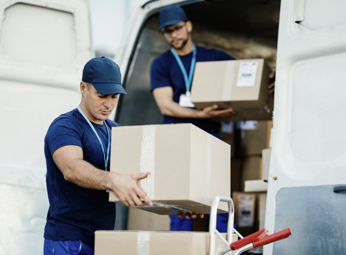 nationalmovers3's tweet photo. 4 TIPS ON PURGING BEFORE A MOVE

Moving homes is both an exhilarating journey and a difficult challenge regarding decluttering. Purging is more than simply lightening the load; it is about beginning anew with only items that add true value...

https://t.co/kjnhexMhle https://t.co/eF1tvMpoSo