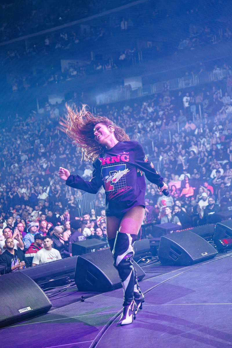Anitta's tweet photo. NYC, I’m speechless! Thank u so much for this incredible night. ❤️‍🔥 https://t.co/xwoXsuNquc