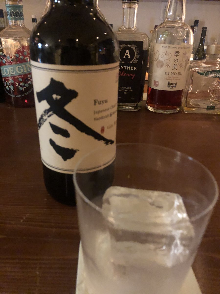 VhEpd's tweet photo. #王子
#BAR purest note
#ホワイト餃子　柏店
#柏

去年の自分からは考えられないほ���幸せ https://t.co/FezzsPbUsk