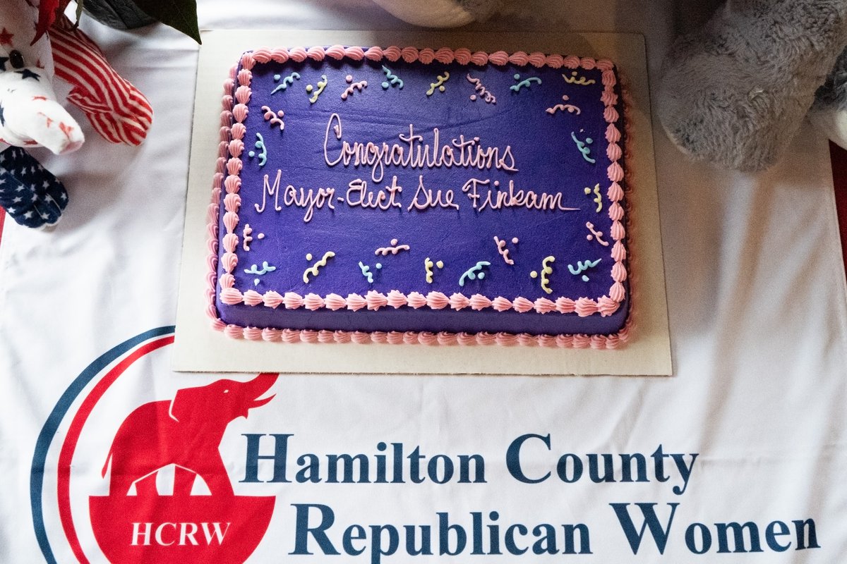 ChambersForIN's tweet image. Enjoyed attending the Hamilton County Republican Women's Club annual holiday luncheon yesterday to celebrate the party's recent successes and hear from Carmel Mayor-elect @SueFinkam.

Congratulations to the club's new leaders!

#TeamBrad #Indiana