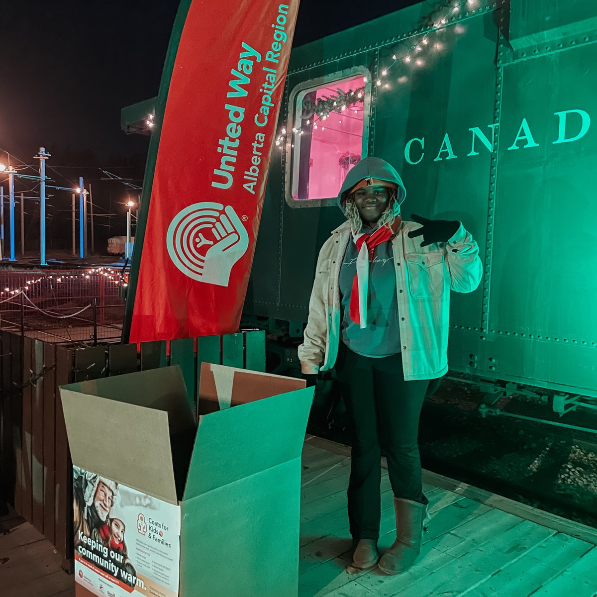 myunitedway's tweet photo. 🎄 Help us collect 9,000 new/gently used winter wear from Nov 30-Dec 17 at @FortEdPark during the @yegxmasmarket  by @Wildheart_YEG ! Let's keep Edmonton warm this winter. ❄️🧣

🔗 Learn more: https://t.co/My24w3Ht5r https://t.co/jhK9L8sgAE