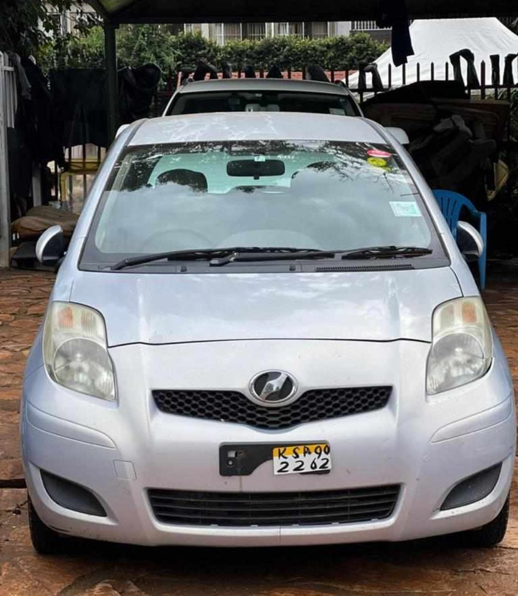 DriveNowUg's tweet image. #WeeklyOffer
In this week's offers, the Toyota  Vitz 2010 edition with a push to start ignition is one of them, last week went well towards certain clients so don't be left behind in wishes and dreams.
#Note: It's a limited offer and prefer cash/full amount 

Priced: UGX 20.5M