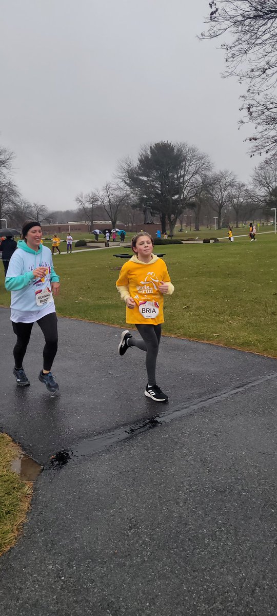 Girls on the Run ‘23!  Way to brave the rain!   <a href="/buchanan_es/">JamesBuchananES</a> <a href="/BethlehemAreaSD/">BASD</a>