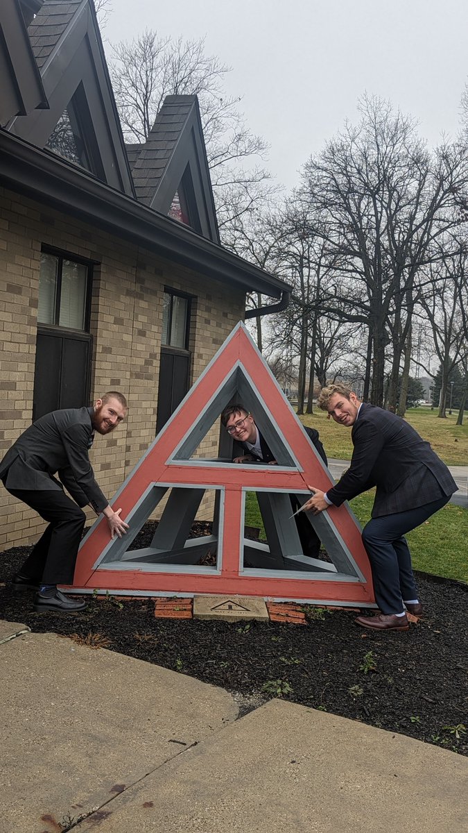 Triangle Toledo tweet media