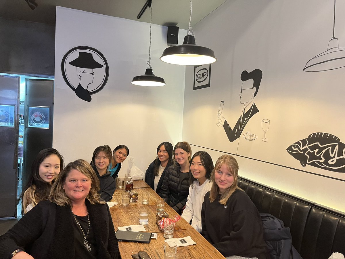 Holiday lunch time for <a href="/StJohnsWGolf/">St. John's Women’s Golf</a> before finals week and going home for break.  Looking forward to the spring season ahead!