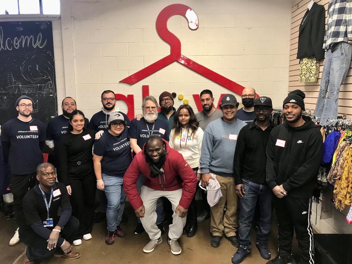 New Circles tweet media