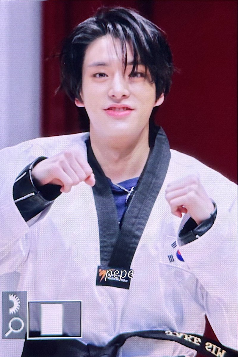 myaussiepuppy's tweet photo. 231203 예사 팬싸 

도복입은 제이크
걍 심재윤어린이가 되… 

사범님 이짜나요 
이번 주말에 사범님 집에 놀러가두 댑니까?

#JAKE #제이크 #ENHYPEN https://t.co/PFGjl3BpzJ