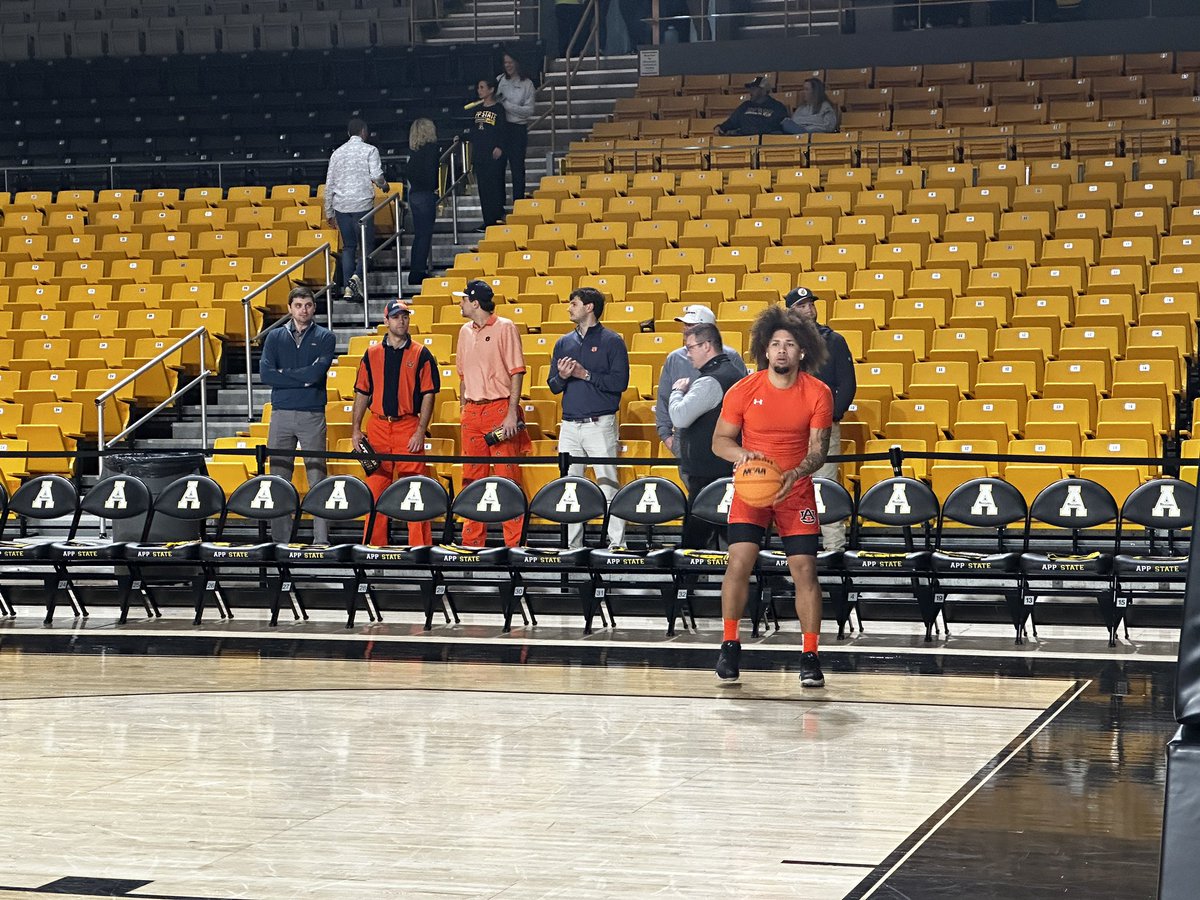 JFergusonAU's tweet photo. Auburn PG Tre Donaldson is the first Tiger on the floor here in Boone, and he’s got a nice little section of visiting fans right behind him https://t.co/SEfJxWrORC