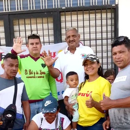 Estado Bolívar 
Desde el Municipio Cedeño, salieron los cocineros (as) a cambiar la historia de nuestra patria con su huella y en alto el sentimiento nacional de pertenencia.🇻🇪👨‍🍳🍉🍍🥕🌽
Cinco Veces Si 

#VictoriaDeVenezuela