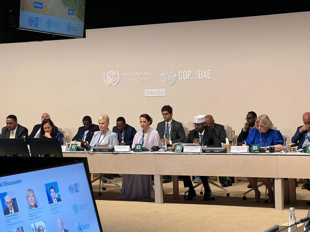 MoEWRSo's tweet photo. H.E. @JamaTaqalAbbas, minister @MoEWRSo addressed #COP28 on urgent actions for climate-resilient development in Somalia, calling for collective efforts addressing, Climate change intensifies water insecurity, requiring swift measures. 1/2 https://t.co/KyfSMiVmhW
