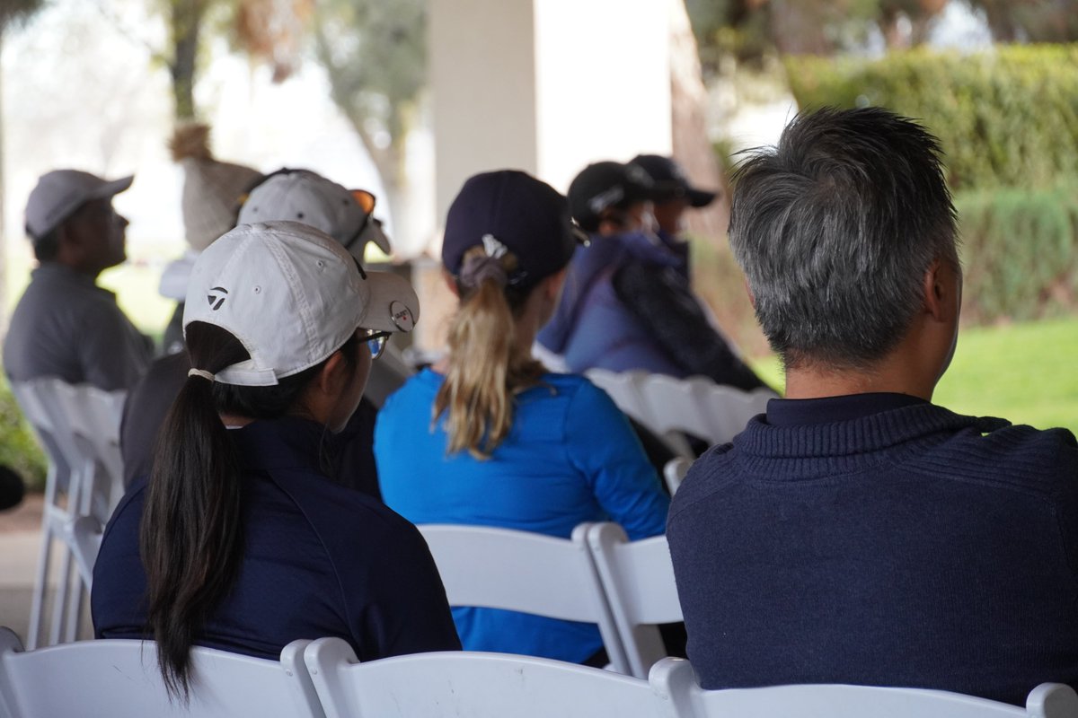 AJGAGolf's tweet photo. On the road towards college golf 🛣️

Thank you to Colin Laszlo of College Golf Guide for providing his wisdom at Las Vegas Golf Club! This session is such a crucial part of every #AJGASeniors event.

@Amundi_US | @evianwater https://t.co/ssvukpsnPI