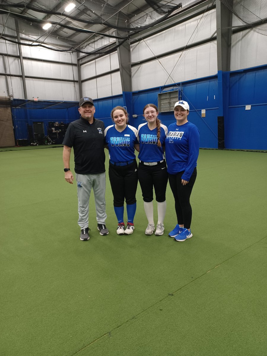 Joree Tibbs (@jtibbs_19) on Twitter photo Had an amazing time at the <a href="/MarianSoftball/">Marian University Softball</a> camp yesterday! Learned some new drills that I hope to improve on in the winter! It was great to see a friendly face! <a href="/tdraves/">Tony Draves</a> <a href="/BriePasquale/">Brie Pasquale</a> <a href="/madyeidle/">Mady Eidle</a> <a href="/WTGS_WarrenWave/">Warren Wave Softball</a> <a href="/WarrenWave18UKL/">Warren Wave 18U KL</a> Had an amazing time at the <a href="/MarianSoftball/">Marian University Softball</a> camp yesterday! Learned some new drills that I hope to improve on in the winter! It was great to see a friendly face! <a href="/tdraves/">Tony Draves</a> <a href="/BriePasquale/">Brie Pasquale</a> <a href="/madyeidle/">Mady Eidle</a> <a href="/WTGS_WarrenWave/">Warren Wave Softball</a> <a href="/WarrenWave18UKL/">Warren Wave 18U KL</a>