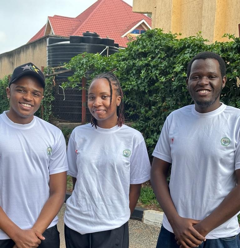 medsar_rwanda's tweet photo. Today, in the #CarFreeDay, MEDSAR Members have joined @RBCRwanda  and other partners in the campaign aimed at raising awareness of #HIV Prevention following the celebration of #WAD2023

#EndHIV
#SportIsLife https://t.co/9asdpLBjLg