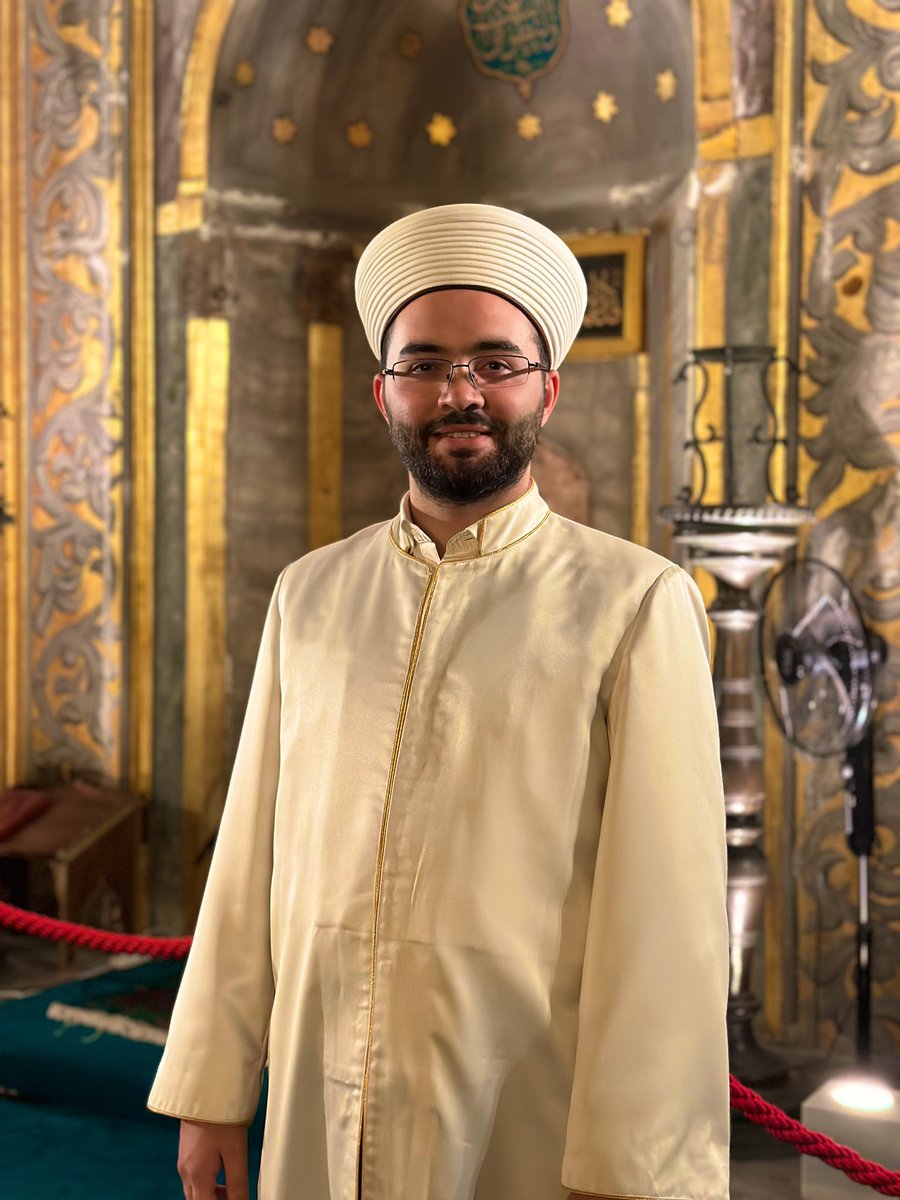 ibrhmdml's tweet photo. Elhamdülillah..

AYASOFYA - I KEBİR CAMİ - İ ŞERİFİ  mihrabını nasip eden Allah’a hamd; vesile olan bizleri yetiştiren kıymetli hocalarıma da teşekkür ederim. https://t.co/jzqAqf630X