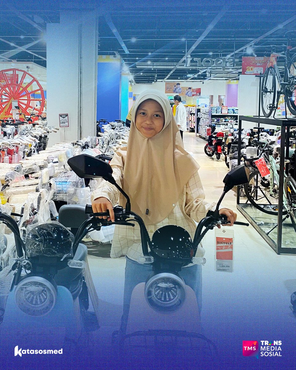 transmedsos's tweet photo. Borong semua kebutuhan makin happy karena ada #FullDaySale di @Transmart_INDππ
Promo nya cuman berlaku hari ini aja loh,
Yang ga kebagian ga usah sedih, tunggu diskon selanjutnya yaβοΈβοΈβοΈ
#tms #transmediasosial #katasosialmedia #diskondesembeR https://t.co/Fm95cAq9PV