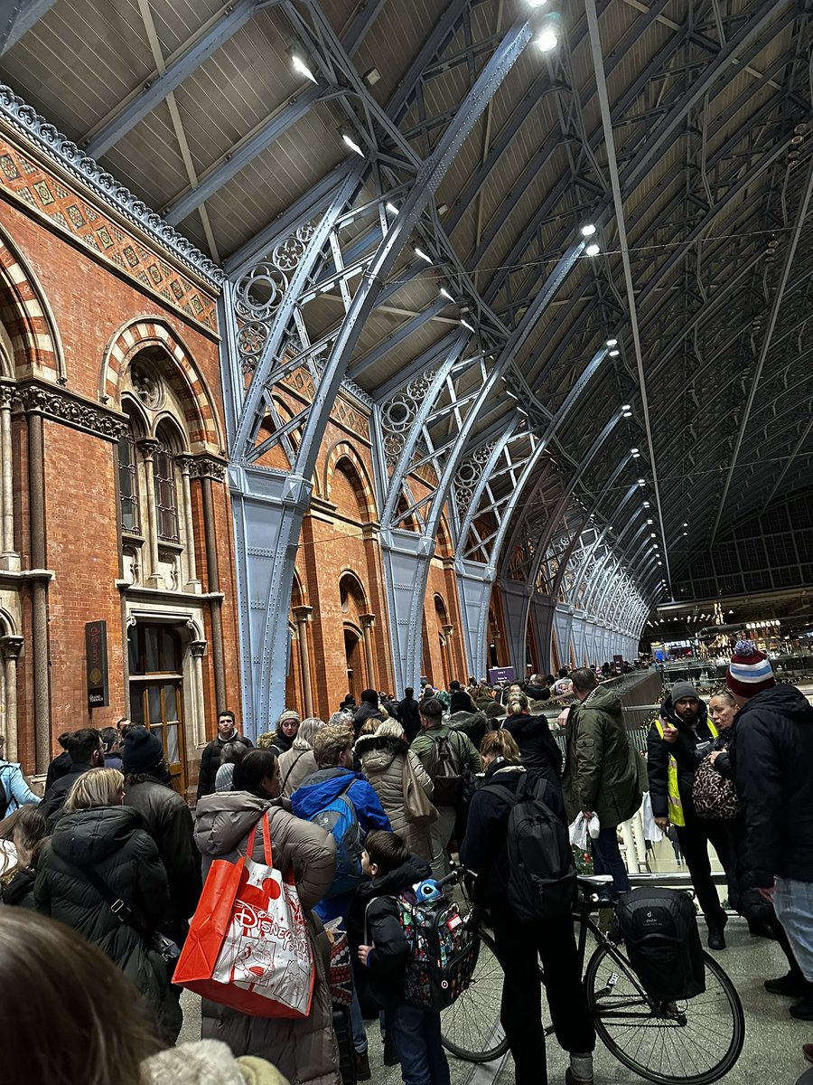 SarahMartinicca's tweet photo. @EastMidRailway due to the absolute chaos of St Pancras, we will now miss our connection from chesterfield to Wakefield westgate and there isn’t another train. The connection is with cross country. We now need to stay on until Sheffield to get a connection - will this be accepted https://t.co/Bkl8TJiLqK