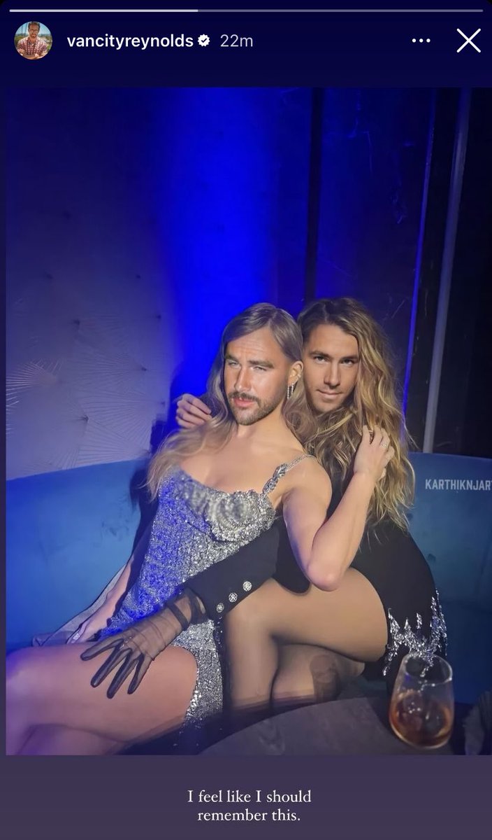 hotmessjunk's tweet photo. blake and ryan as a couple makes so much sense lmfao they’re so unserious https://t.co/VhP6T6OH8v
