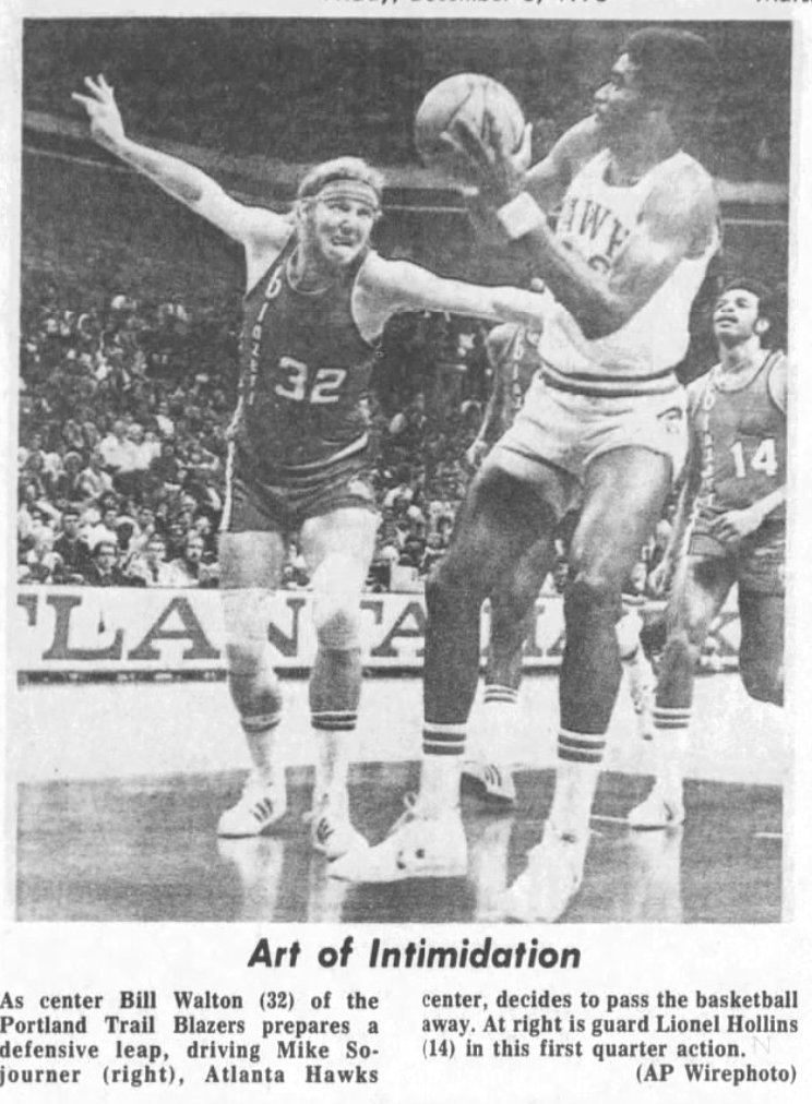 77Blazers's tweet photo. Dec 4 1975 - #BillWalton scores 24 pts &amp; grabs 20 rebs in @trailblazers  loss to @ATLHawks. It his 2nd 20/20 game of his career.
#JohnDrew led #Hawks w/23 pts while #TomHenderson scored 20, including 2 FG late in 4th qtr to secure the win.

#RipCity https://t.co/uM7NeRBfQn