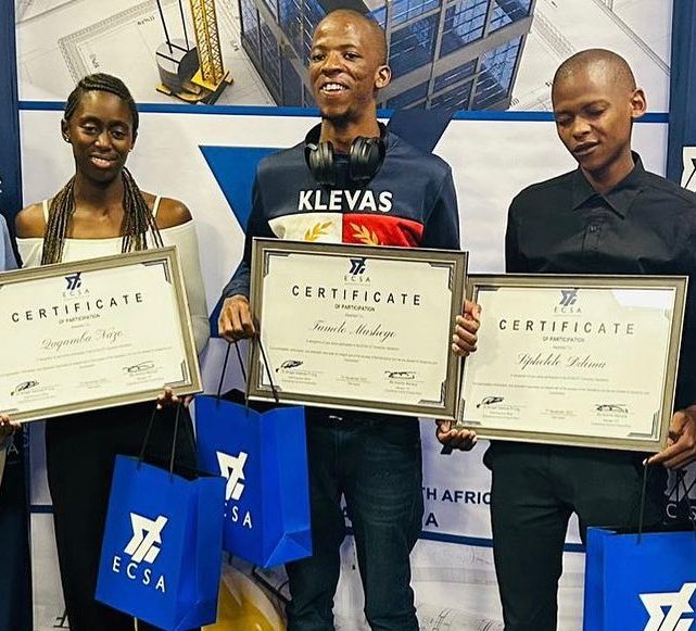 MandelaUni's tweet photo. Reasons to be Proud #R2bP: Three Nelson Mandela University Information Technology students won the Engineering Council of South Africa’s (ECSA) first ICT University Hackerthon, beating UJ, WSU and TUT to the first place.

Read more here: https://t.co/lvAaa4ZGq8 https://t.co/oDzil1ZuRd