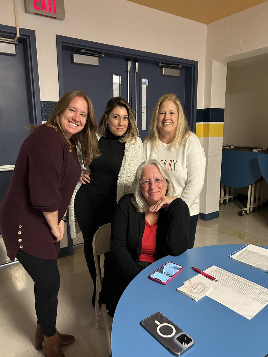 Our community is enjoying this year’s holiday dance recital with Premier Dance taking the stage. Thanks to our tech crew students for managing the lights and sound. <a href="/SHS__Musical/">SHS STAGE</a>