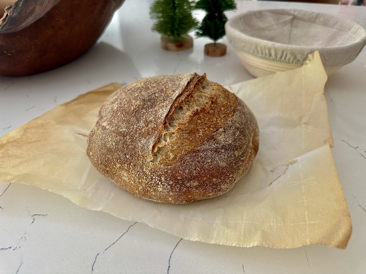 marcus_p_lopes's tweet image. Hummm homemade sourdough 😋