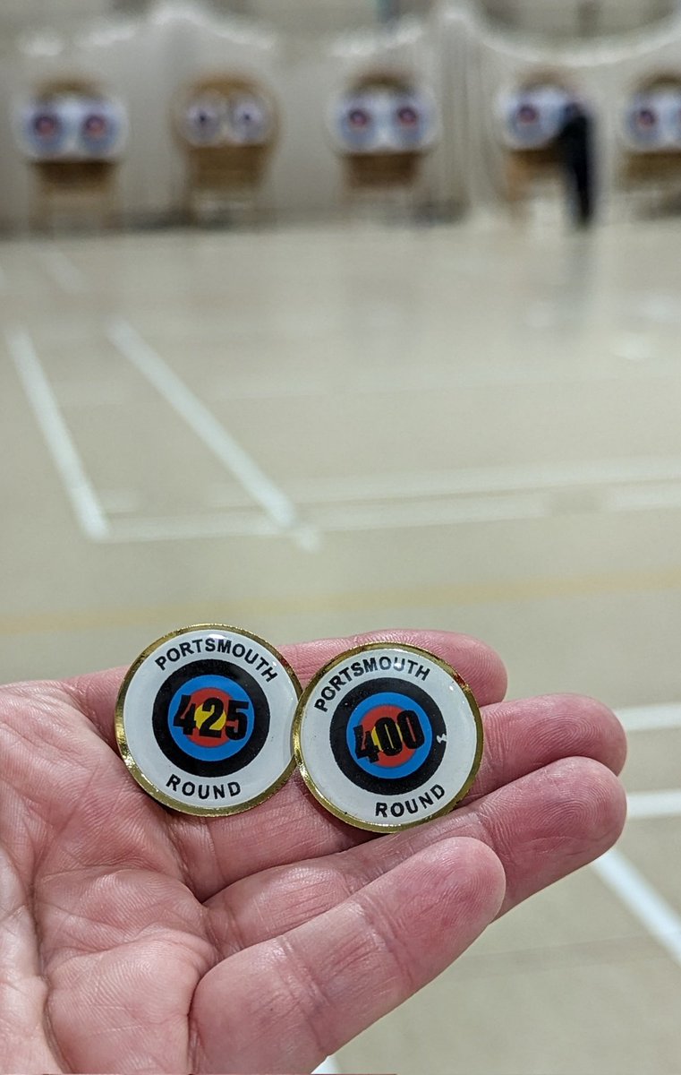 Clare_Rutter's tweet photo. Wahoo!! Presented with my first archery awards! Not bad after just a few months of coaching! Very happy archer!
#beyourowncompetition
🎯
#archery #archerylife #bowandarrow #arrow #recurvearchery #archer #sport #sports #sportingwomen #womeninsport #clarerutter #archerygb https://t.co/QfrtKLLxPL