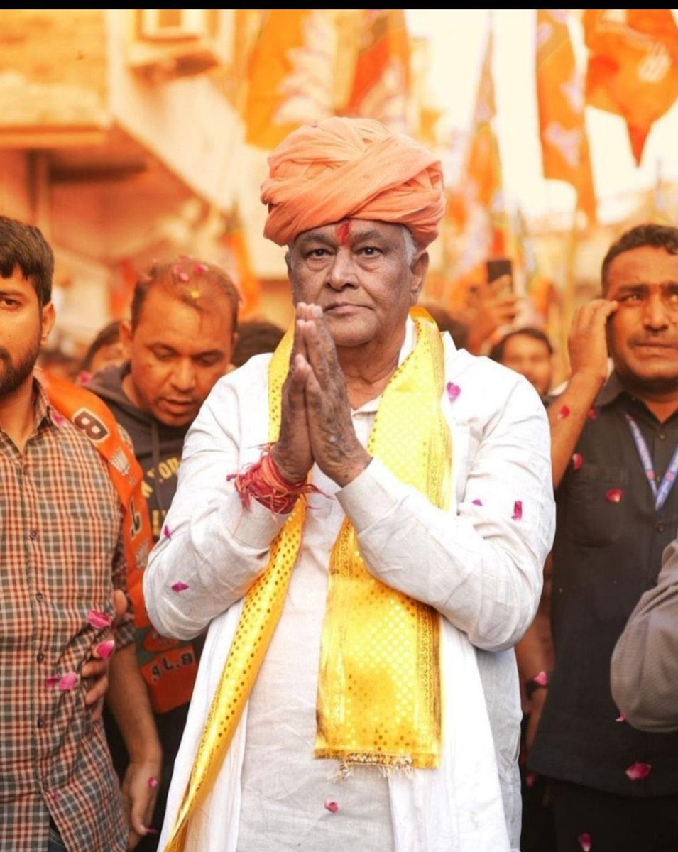 Updeshsihra's tweet photo. राजस्थान में लगातर 5 साल विपक्ष की भूमिका निभाने वाले डॉ. किरोड़ी लाल मीणा मुख्यमंत्री पद के असली हकदार है।@narendramodi @JPNadda @DrKirodilalBJP 
#किरोड़ी_लाल_को_सीएम_बनाओ https://t.co/b0mvVDIaLQ