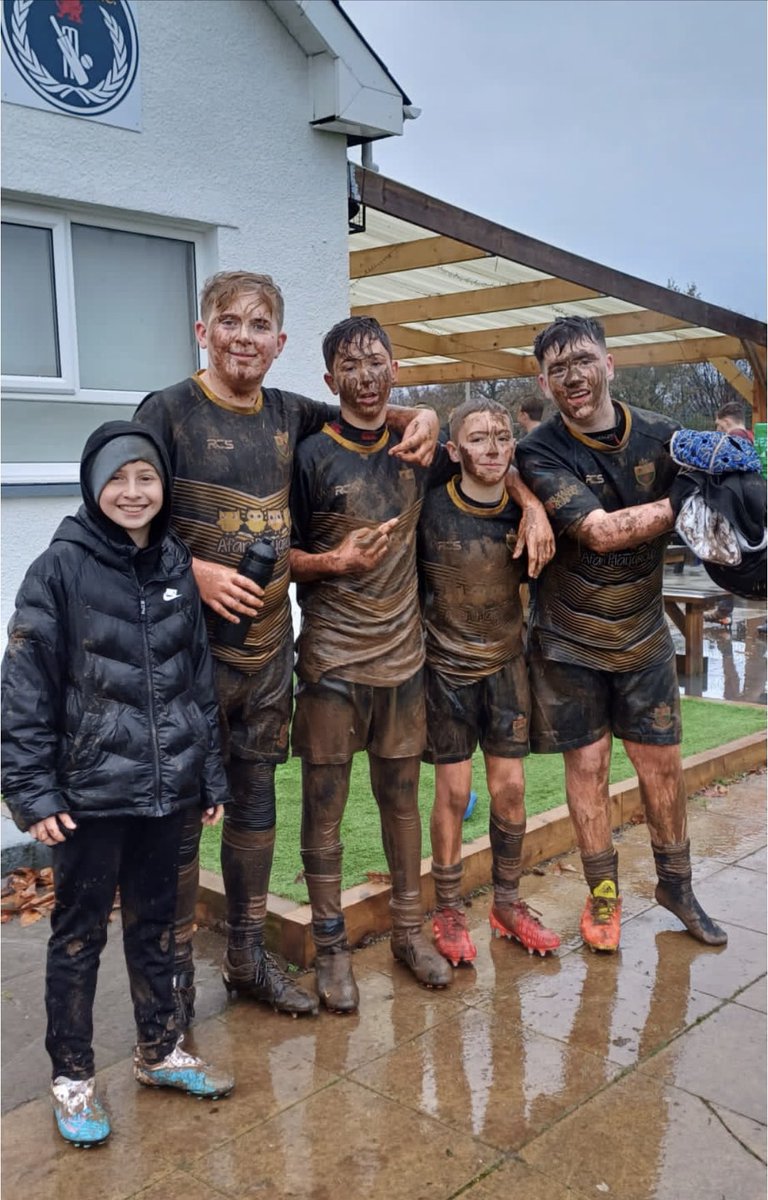 UppaCelts13's tweet photo. Thanks to @pencoedrfc 13s for hosting us this morning after our original fixture with @BlaenavonRugby 13s was cancelled due to a frozen pitch. It was a great game in testing conditions 😬 with both teams playing some great rugby 🏉 in the mud, we look forward to the reverse game https://t.co/lZ2AMqWWRQ
