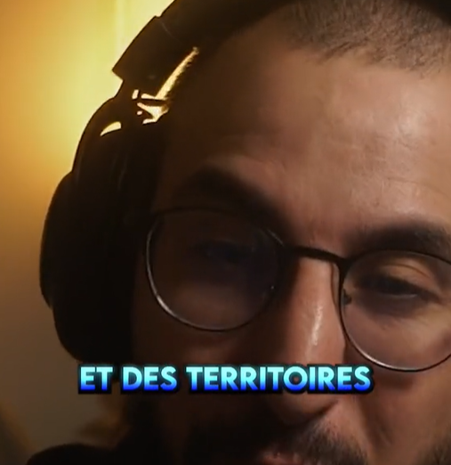 pourquoi la couleur des sous-titres de Wissam xelka sur tiktok c'est le drapeau MenLovingMen