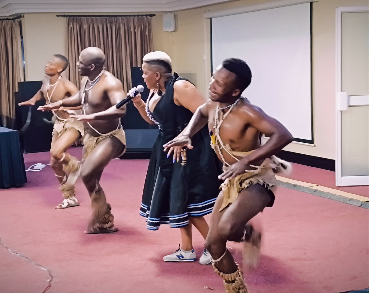 MaxyKhoisan's tweet photo. Thank you so much๐@Morupule Coal Mine for the Performance Invite during #BotswanaChambersMines - Members Meeting Dinner at Majestic 5 Hotel in phalapye.We had great fun tym indeed Entertaining u all๐ฅฐ๐๐ฅ๐๐ป๐บ๐ฃ #TseDitona๐๏ธ#Iconic #MaxyKhoiSanCrew #TheSuperTeam #Legendary #Icon https://t.co/dsi5i2Gvya