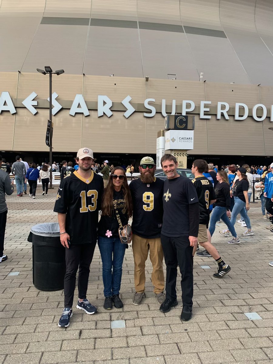 flygirlieswa's tweet image. #saintsgameday  #rubyslipper WHO DAT!