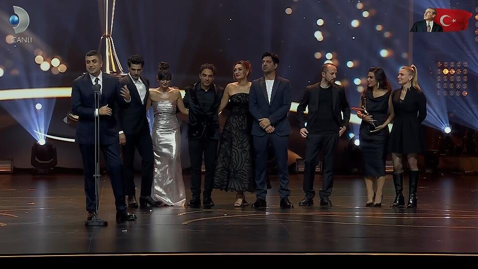 “Başarı” ödülün sahibi #Yargı dizisi👏👏👏 #PanteneAltınKelebek