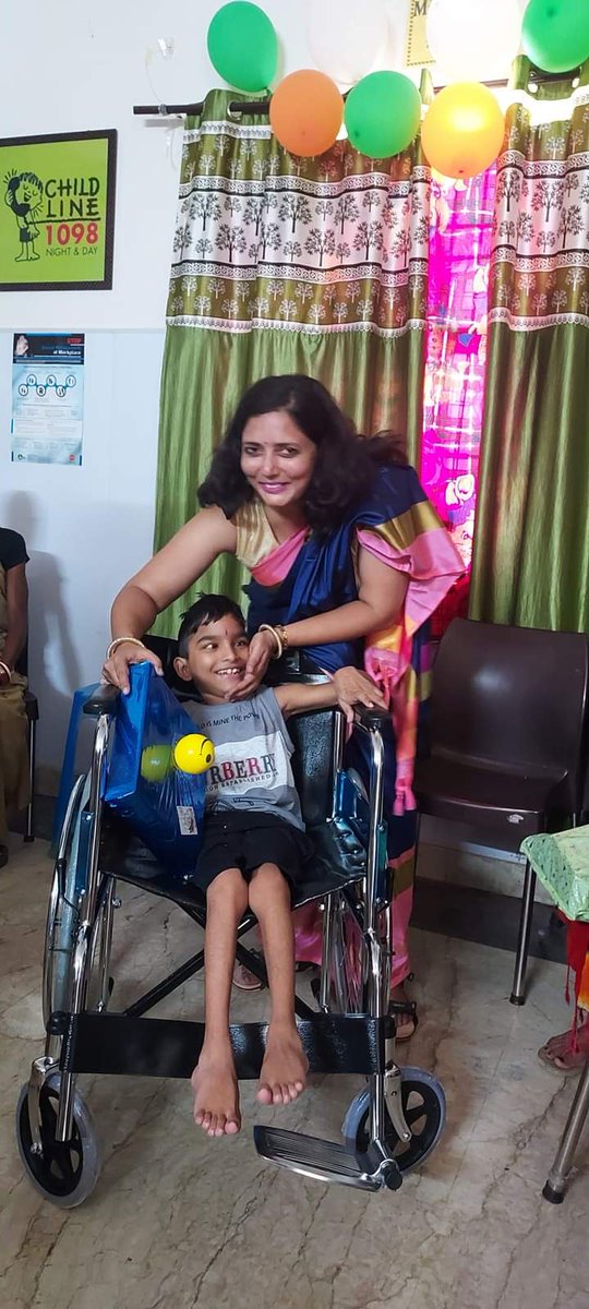 jhaasudha's tweet photo. Disability need not be an obstacle to success... S.H.
#InternationalDayofPersonswithDisabilities .
Together we can make change ❤️
"United in action to rescue and achieve the SDGs for, with and by persons with disabilities". #HPPI https://t.co/yiSYa4MibV