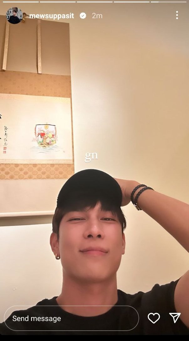 CherriiWES's tweet photo. Type: HBD
Tharn: GN
Type: HBD
Tharn: GN

Mew: gn

🌞🌻🤍🍀
#หวานใจมิวกลัฟ​ #MewGulf #TharnType https://t.co/7u6V7eqgWn