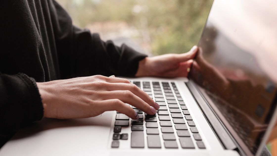 VideoAndWeb's tweet image. Maximize your email marketing success with irresistible calls to action. Read more here. #CallToActionTips #startups #DigitalMedia vidweb.uk/callstoaction
