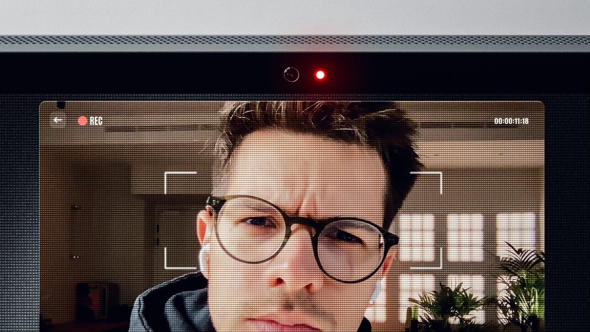 LeoDuffOff's tweet image. J&apos;ai installé un logiciel pour mettre mon ordinateur sur écoute, et ça m&apos;a pas rassuré sur le futur.

youtube.com/watch?v=Zdl9AN…