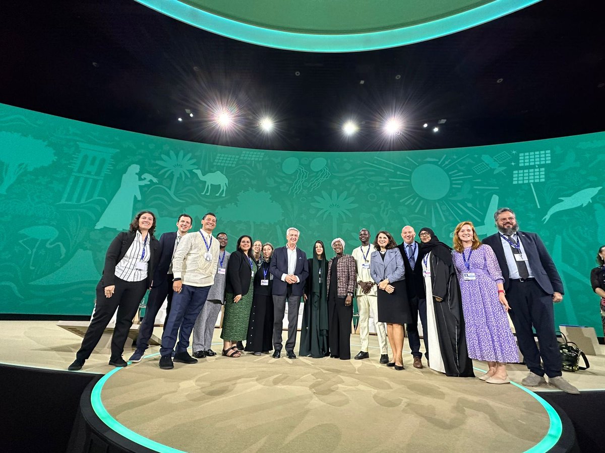 FilippoGrandi's tweet photo. The closing of the health, relief, recovery and peace day at #COP28 was an important discussion on how climate change contributes to forced displacement.

Refugees and migrants must be included in climate adaptation plans, and resources be allocated to relieve their plight. https://t.co/Y0MaabE5Li