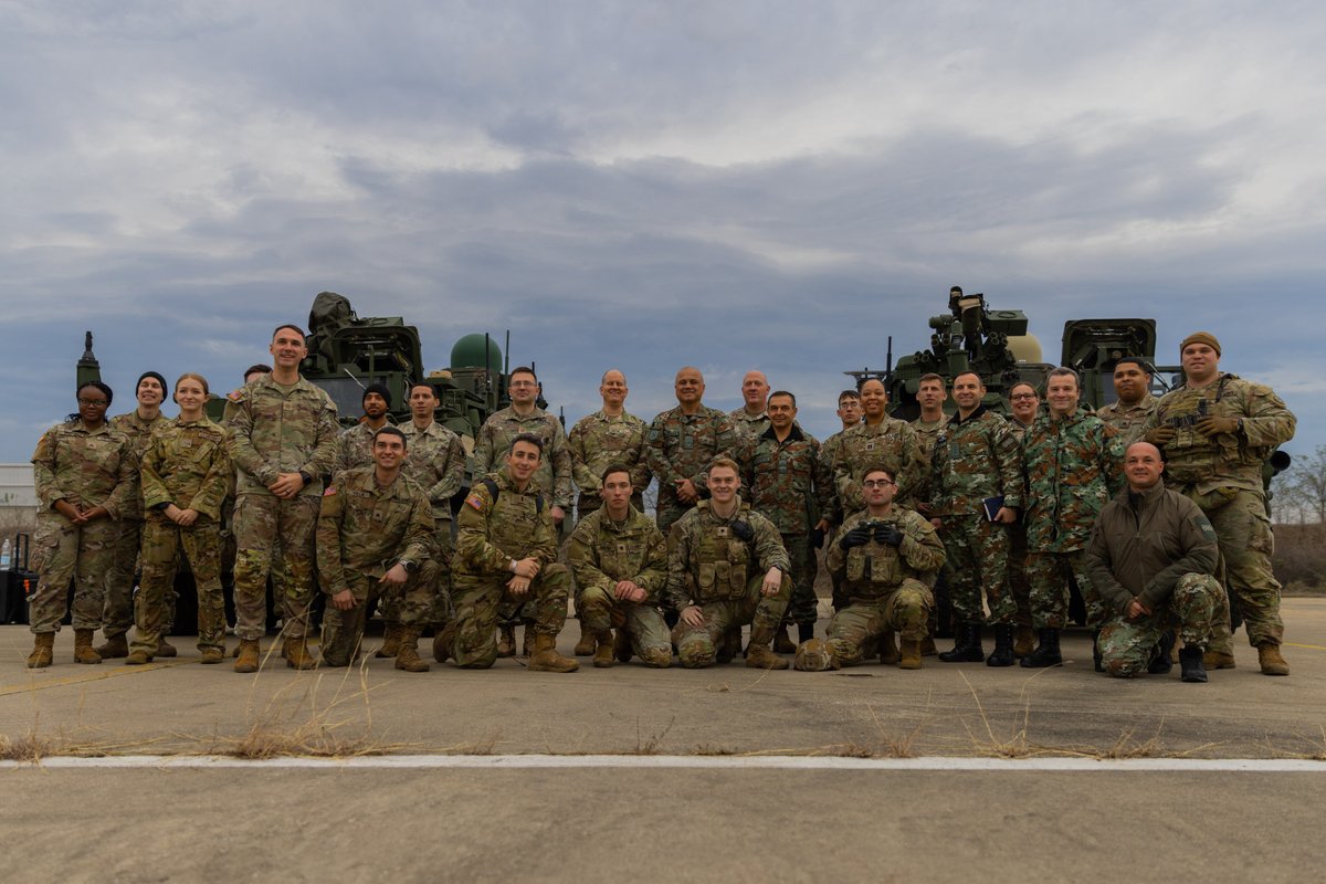 VCorps's tweet photo. #BravePartner is happening now!
Soldiers from the U.S. & the Republic of North Macedonia are working together in the @USArmyEURAF led, short notice action planning exercise designed to validate U.S. investments in North Macedonia and increase readiness.
#StrongerTogether https://t.co/duzJRfJaY2