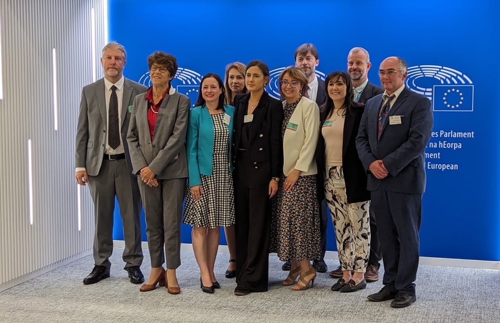 Invisible but Deadly: Air Quality and Pollution

Great to be part of the conversation on bioaerosols for an effective One Health approach using scientific data to provide better care.
#EuropeanParliament #OneHealthApproach #Bioaerosols #AllergyAndAsthmaEpidemic #AllergyAwareness