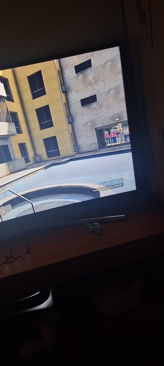 ManiacKevin12's tweet photo. The only #Fortnite I'll be playing in the next few moments #laughing #GTAOnline #FortniteChapter5Season1 https://t.co/AZmx39YhXX