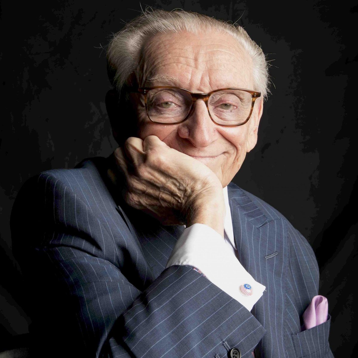 Meet Lucky Larry!!

 👉🏼 this is Donald Trump’s nickname for Larry and you’ll find out why now…

————————

On 9/11/2001, #LarrySilverstein just so happened to be absent from work because of a doctor's appointment. He later claimed that the appointment was cancelled, and rather