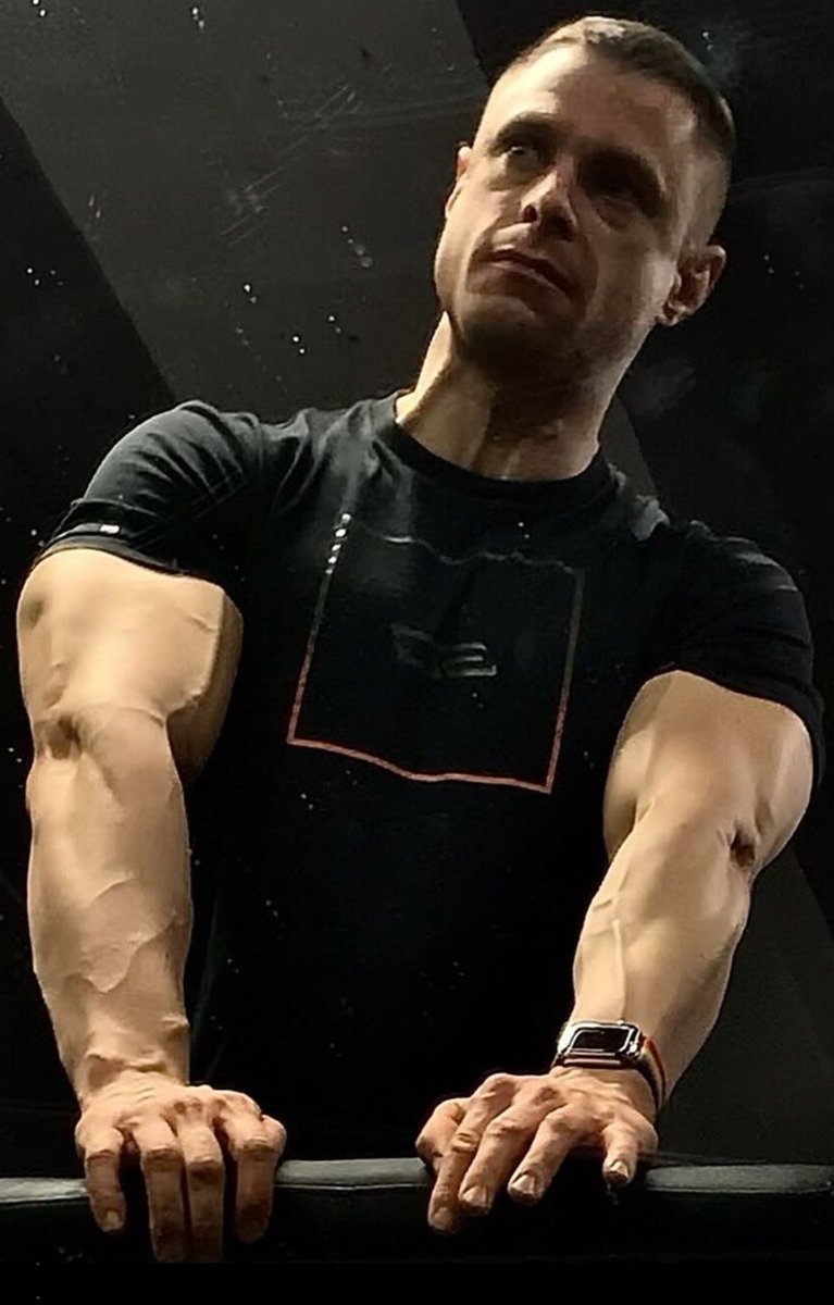 letmarcolift's tweet photo. #PUMPEDAF 🫡 workout done  #armgoals 

#bodybuilding #Strongmen #alphamale https://t.co/1GIIpbQVVt