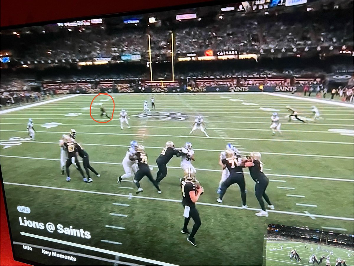 ScottishWhoDat's tweet photo. You’re a fucking joke @derekcarrqb https://t.co/Km69BHkulT