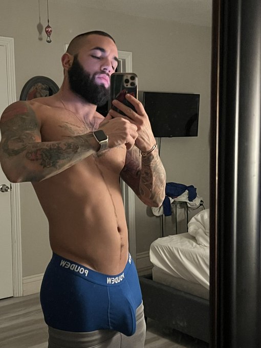 Wyd https://t.co/BbMXW60yxz