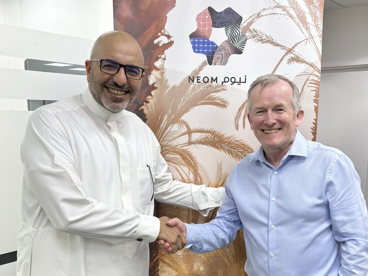 Congratulations to friend and colleague AbdulAziz AlSanousi who celebrates five years with NEOM today. A proud member of the tourism team and qualified tour guide, we are delighted to have such great Saudi talent supporting us. Congrats and well done Abdulaziz.