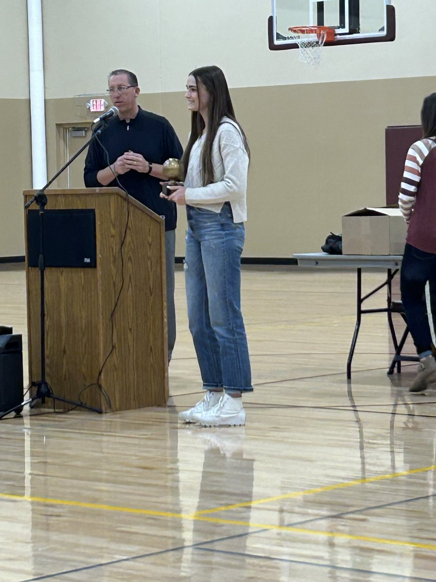 MadisonVolleyb1's tweet photo. Congrats @Audreyynelson for being named Class A Miss Volleyball! https://t.co/APZmhSybWK