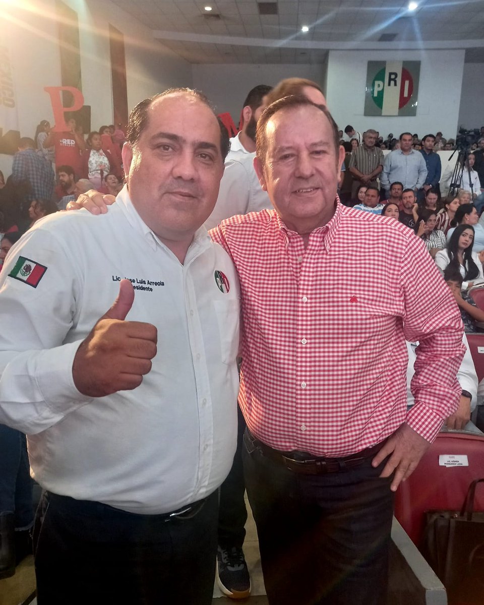 Con mi estimado y  fino amigo Aaron Irizar <a href="/AaronIrizar/">Aarón Irízar López</a> gracias por sus consejos, lo valoro mucho.